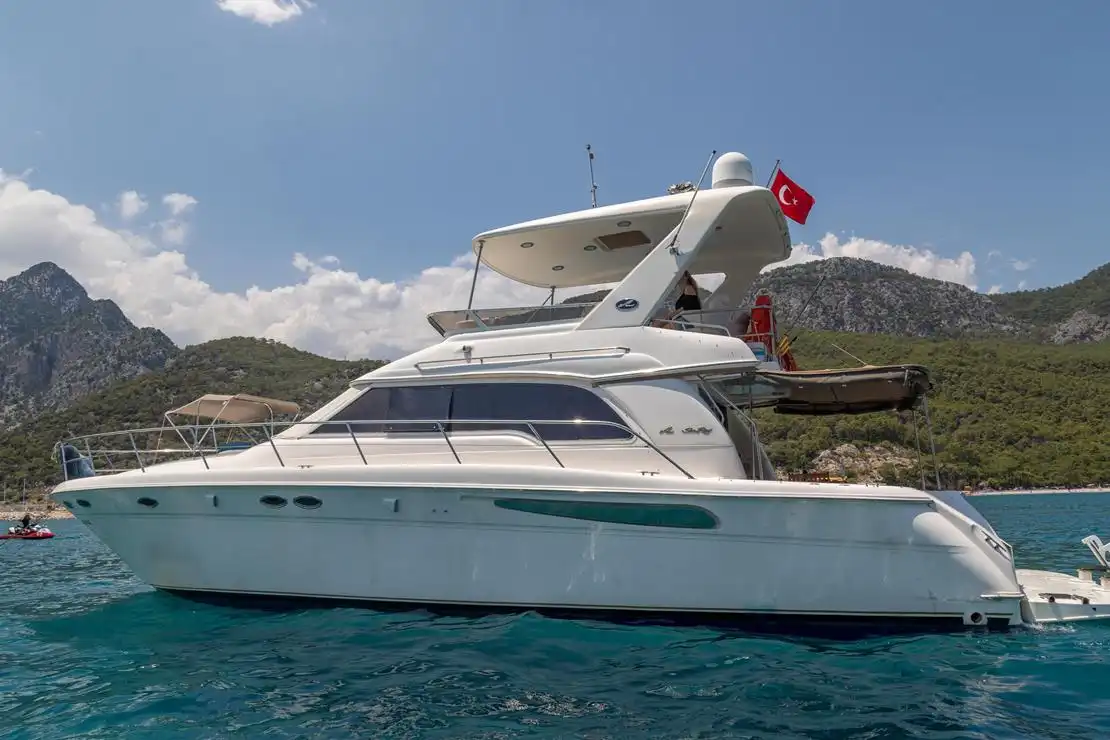 Kaleici Yacht Rental | 16m Custom Built Motor Yacht